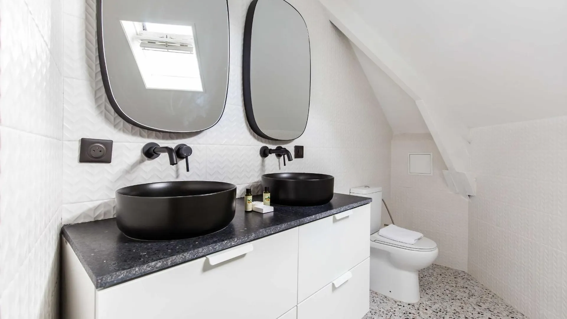 Apartment Residence Saint Charles - Parc Des Expositions Paris France