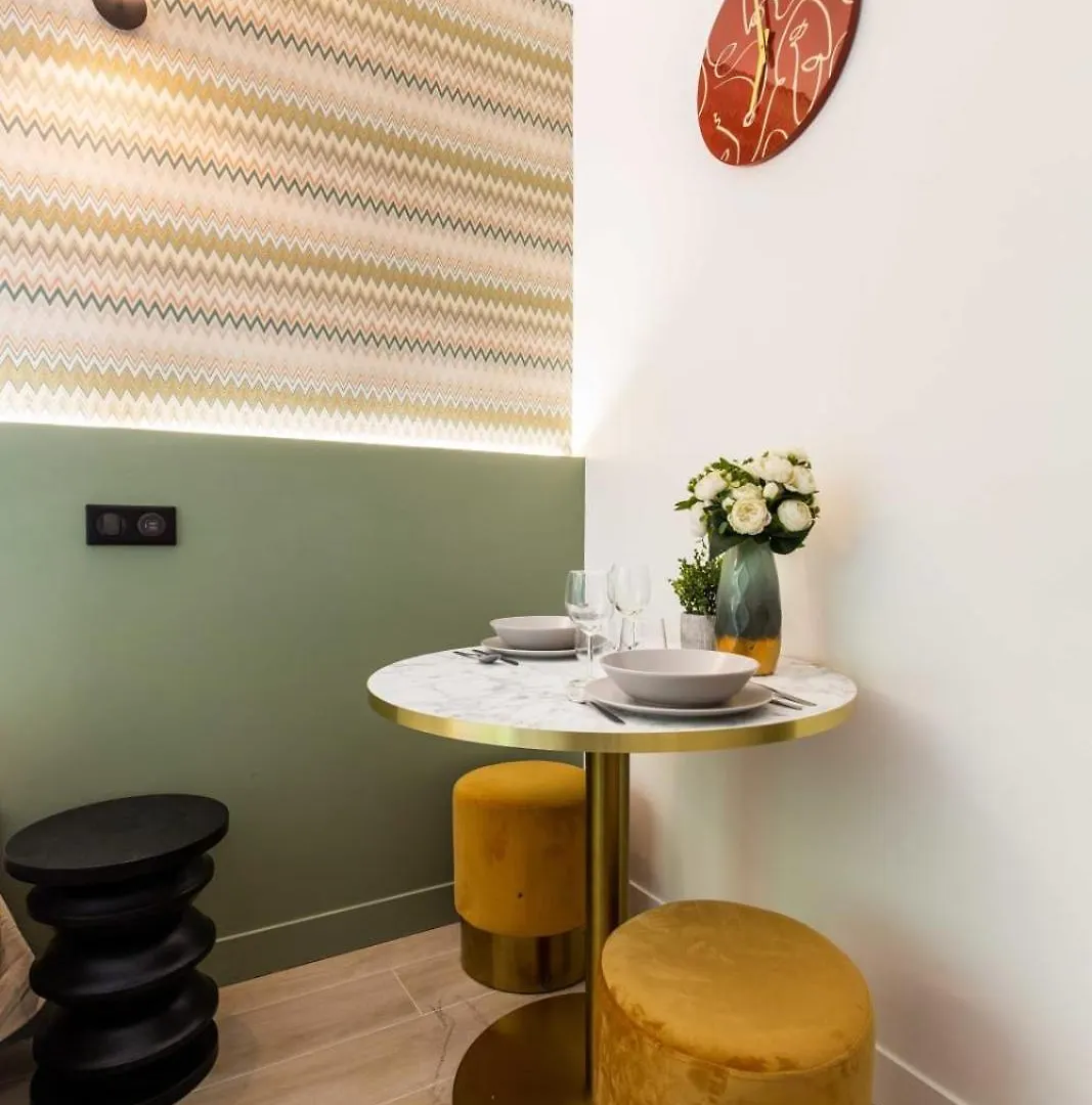Residence Saint Charles - Parc Des Expositions Paris 0*,